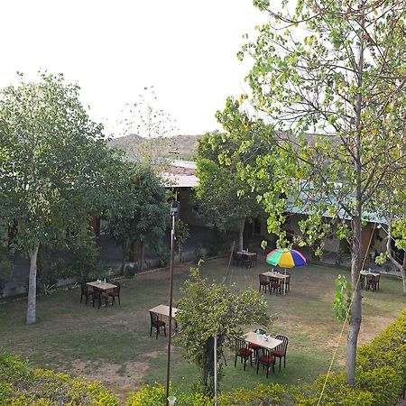 Oyo 10936 Rajasthan Resort Pushkar Buitenkant foto