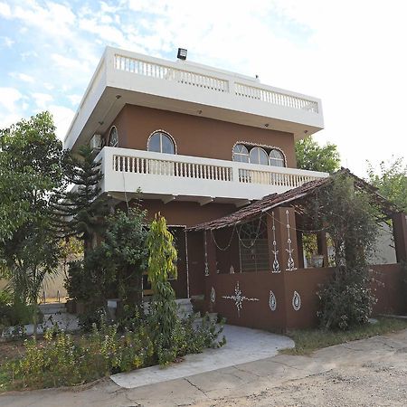 Oyo 10936 Rajasthan Resort Pushkar Buitenkant foto