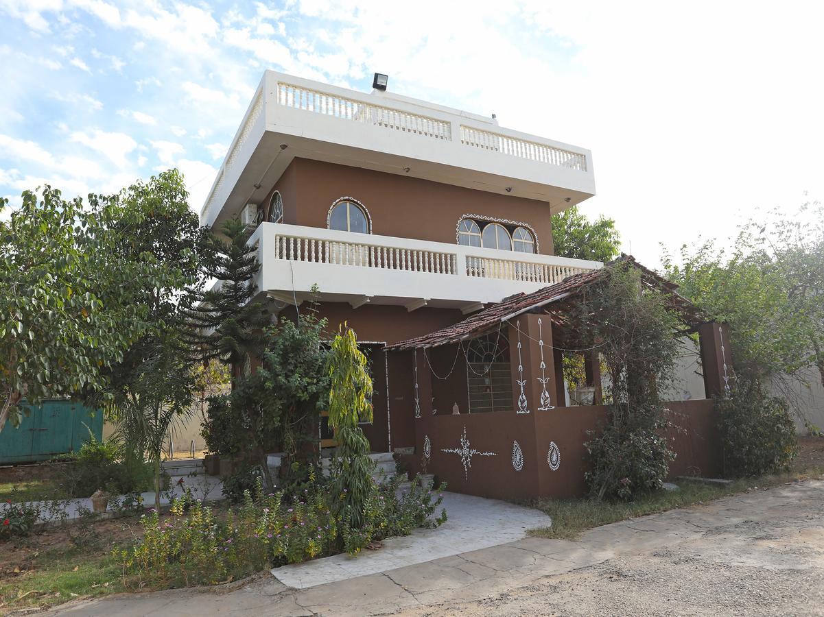 Oyo 10936 Rajasthan Resort Pushkar Buitenkant foto
